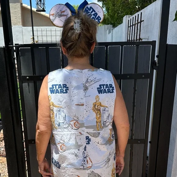 Disney (Starwars) Android dress- reversible (solid lt. blue inside) cotton - Picture 9 of 9
